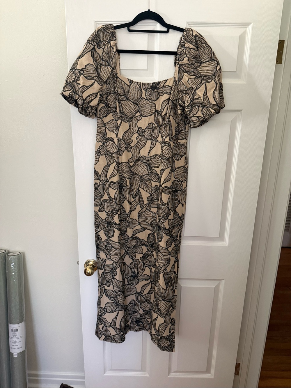 Lilly Pulitzer Beige Floral Puff-Sleeve Midi Dress